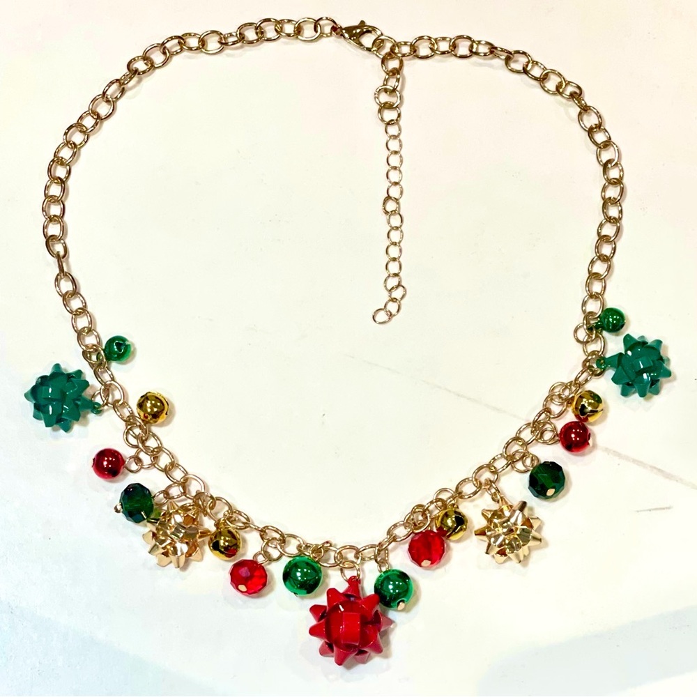 Vintage Chrismtas Gift wrap Bow & Bell Charm Necklace Bracelet Drop Earrings Set - Picture 2 of 7